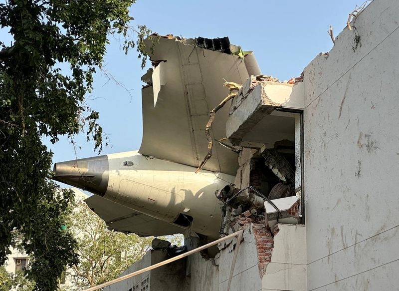 India says efforts are on to reconstruct events that caused Air India crash