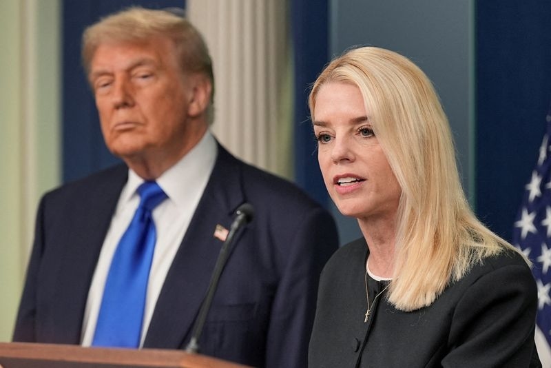 Trump defends Bondi amid backlash over Epstein files