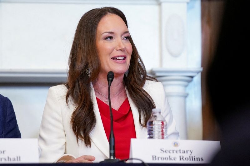 USDA will relocate most Washington-area staff, farm secretary says