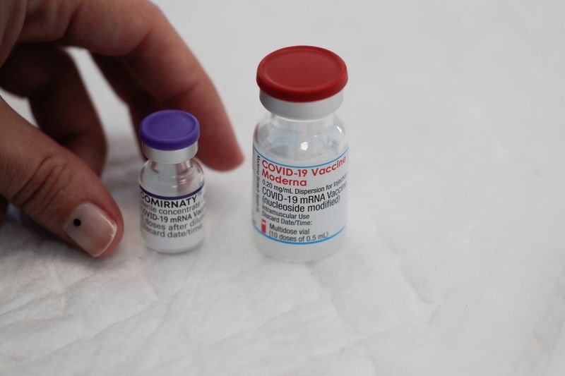 Pfizer, BioNTech ask UK court to overturn Moderna's COVID vaccine patent win