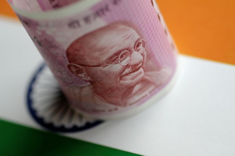 Stable Indian government bond yields push investors towards more attractive corporate debt
