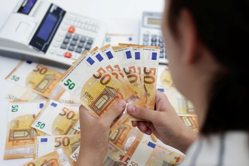 Europe Inc braces for pain from a sturdy euro