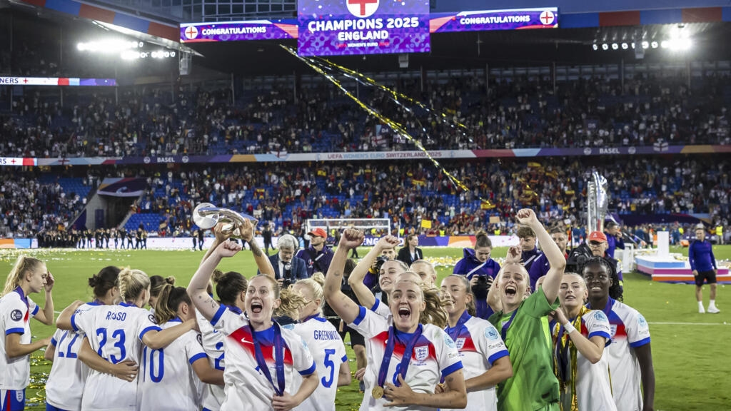 England's Euro-winning squad return home for more celebrations