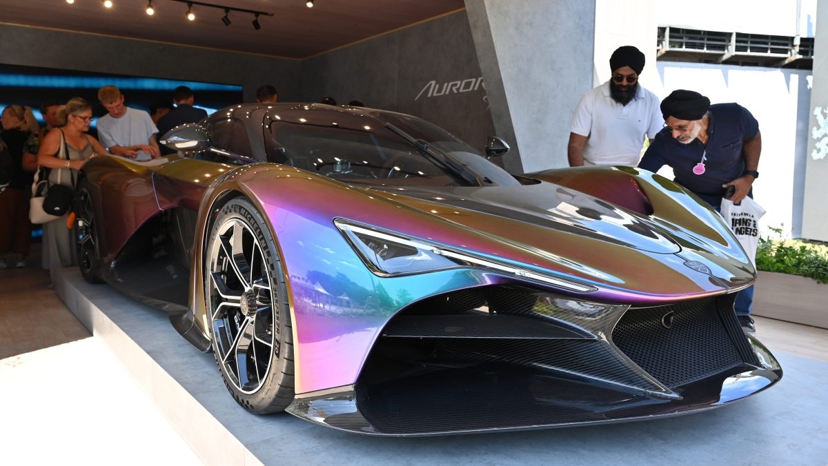 Zenvo Is Making a Small Hypercar With a Naturally Aspirated V-10 Engine
