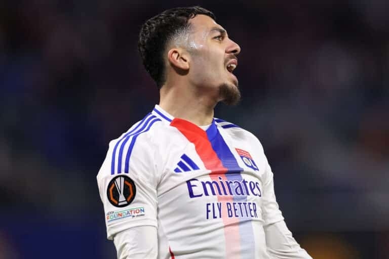 Mourinho's Fenerbahce join Roma in race for Mikautadze