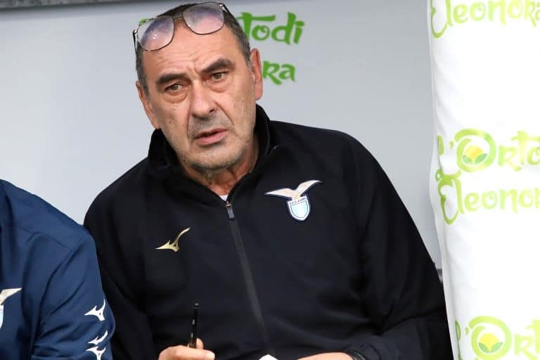 Lazio respond to rumors about Sarri's discontent: 'He's fully committed'