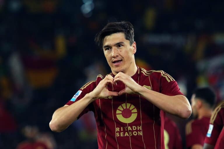 Cremonese open talks for Shomurodov's signing
