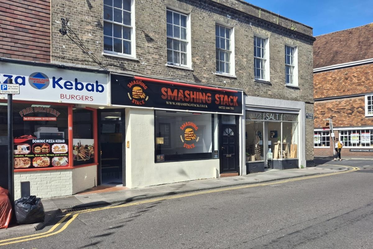 New burger joint opens in heart of city