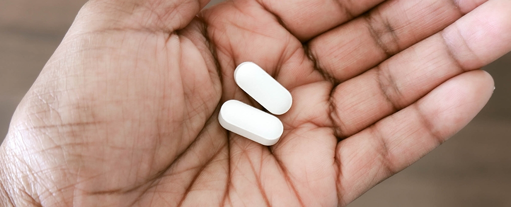 Engineered E. Coli Transforms Waste Plastic Into Common Painkiller
