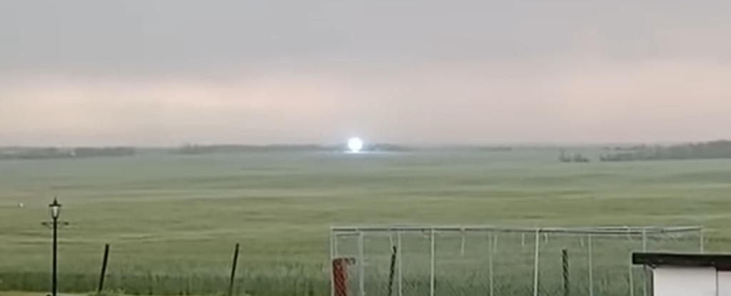 'Ball Lightning' Caught on Film After Storm in Canada
