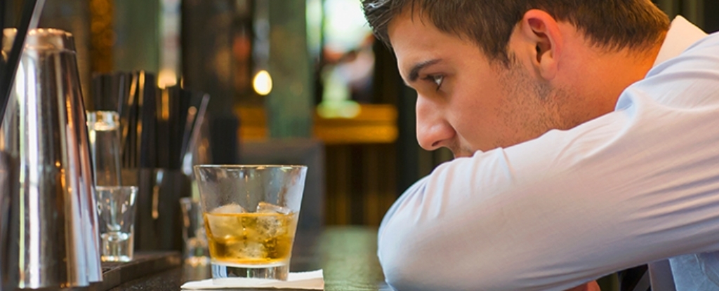 Heavy Drinkers Face Higher Risk of Brain Lesions And Alzheimer's Markers