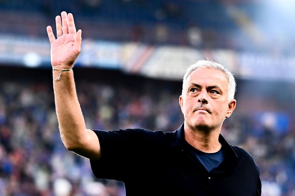 Report – Jose Mourinho Mad At Fenerbahce For Wasting Time On Pursuing Inter Milan Midfielder