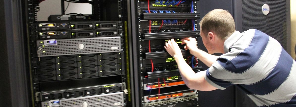Arista Networks (NYSE:ANET) Expands AI-Driven Product Line With Key Acquisitions And Upgrades