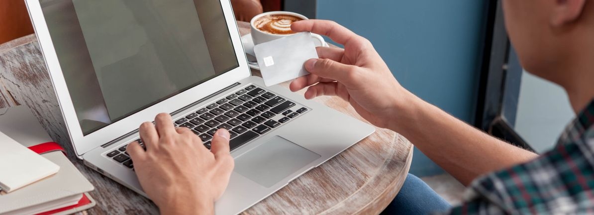 Is There Now An Opportunity In Zalando SE (ETR:ZAL)?