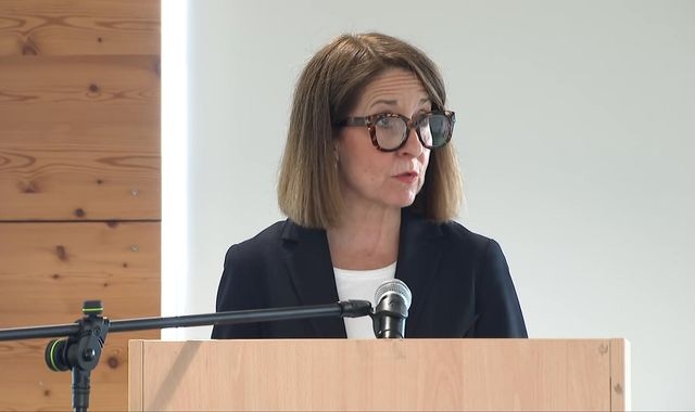 Government to conduct early review into state pension age