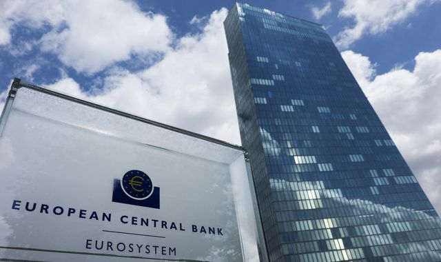 Trade war uncertainty prompts halt to eurozone rate cuts
