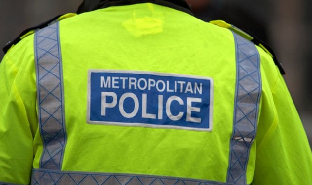 Police make 10 arrests over phone shop robberies