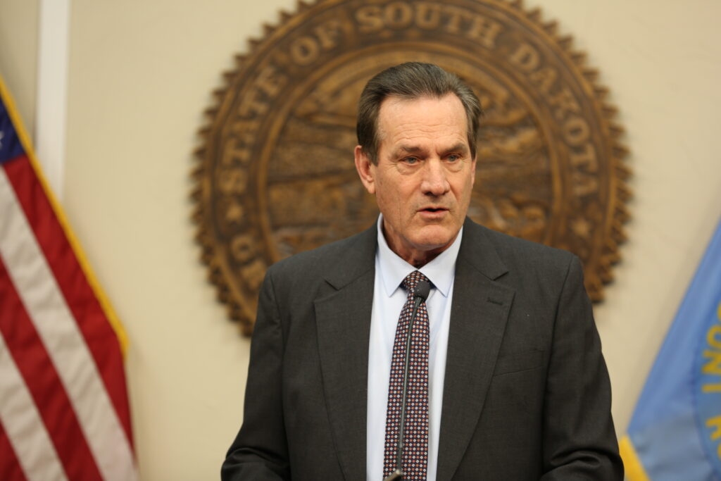 Governor commits funding to revive training program for inmates