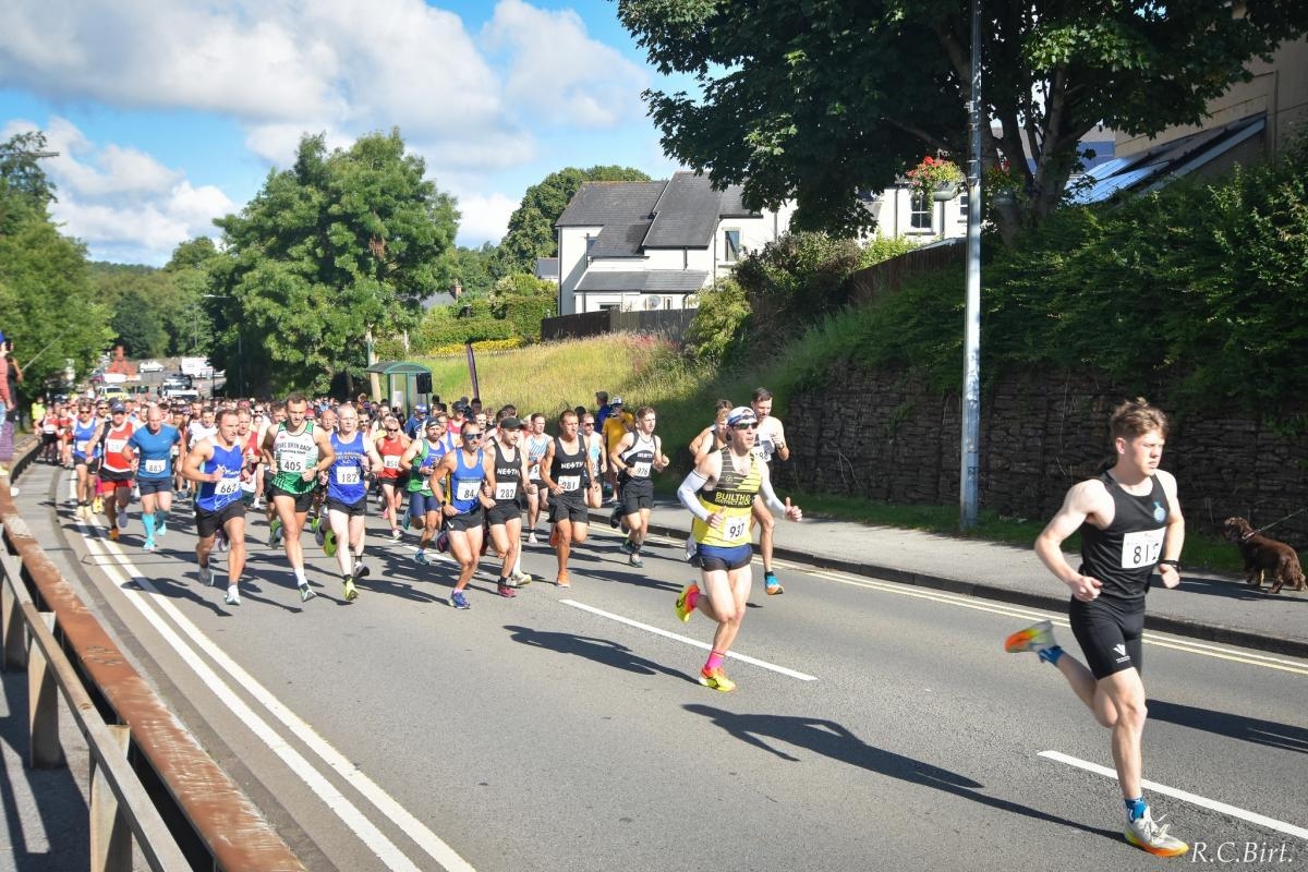 Road closures announced for 10K race in Torfaen