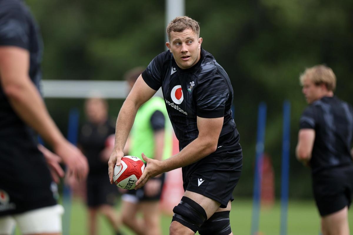 Three Dragons to face Japan as Wales try to end 17-Test losing streak