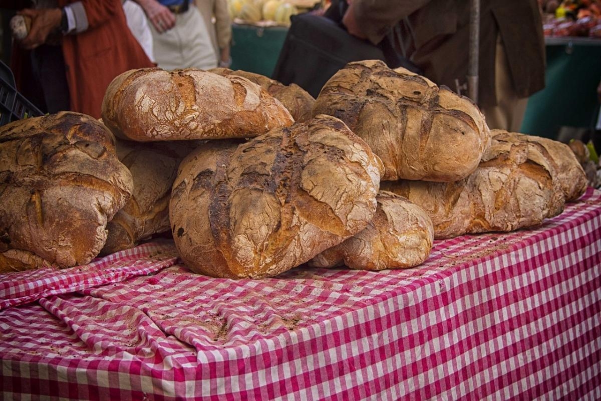 Future of important market near Stroud secured