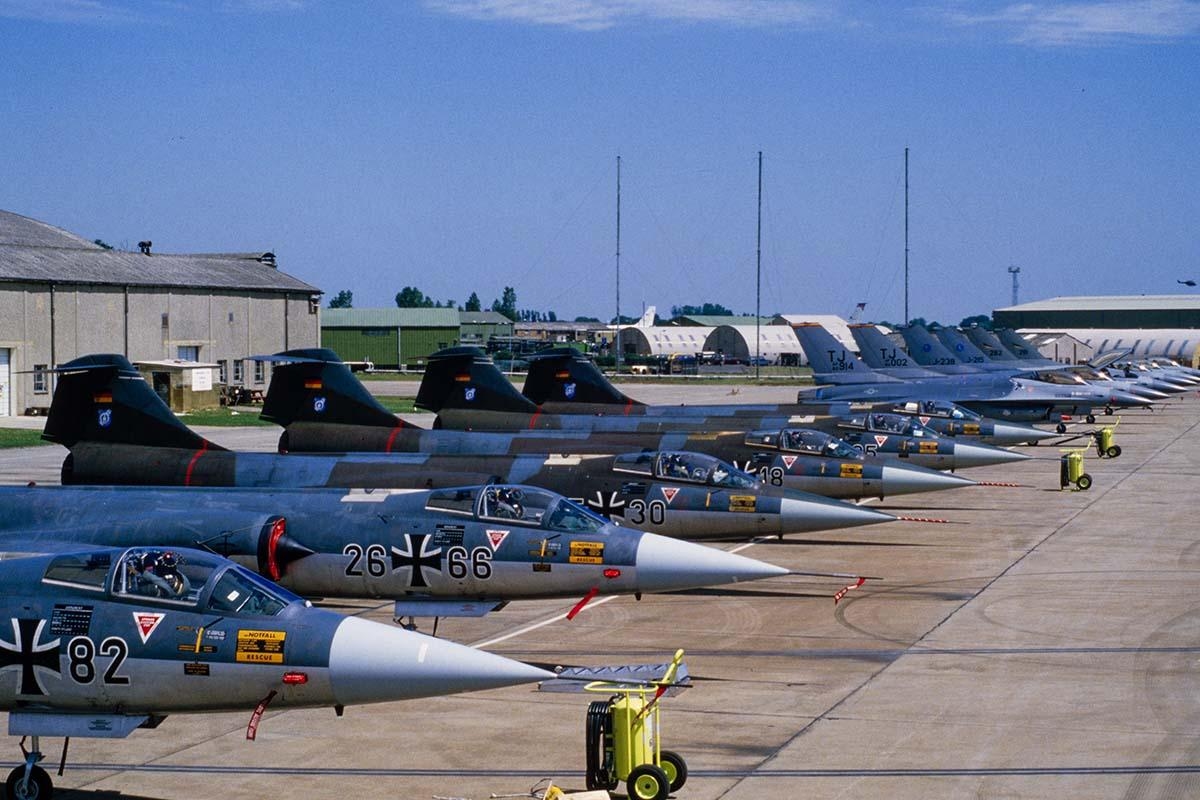 Photos show RIAT's first year at RAF Fairford 40 years ago