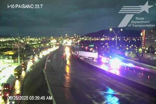 Crash shuts down all lanes on I-10 in Central El Paso; drivers should expect delays
