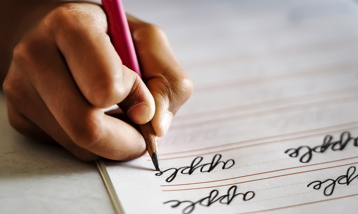 Opinion: Can Learning Cursive Help Kids Read Better? Some Policymakers Think It's Worth a Try