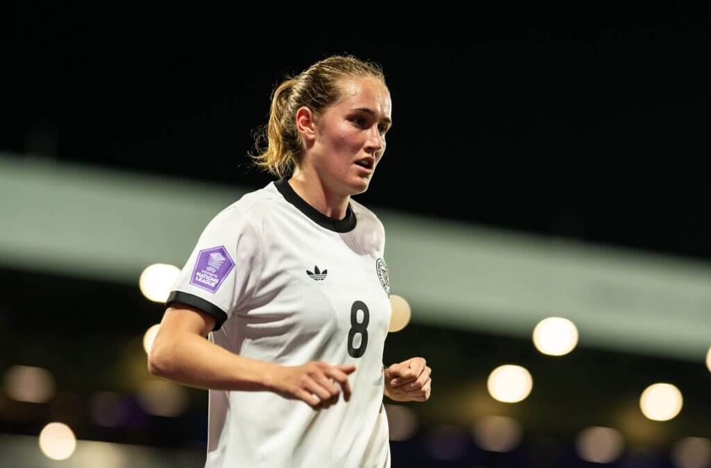 Manchester City Women sign midfielder Sydney Lohmann from Bayern Munich