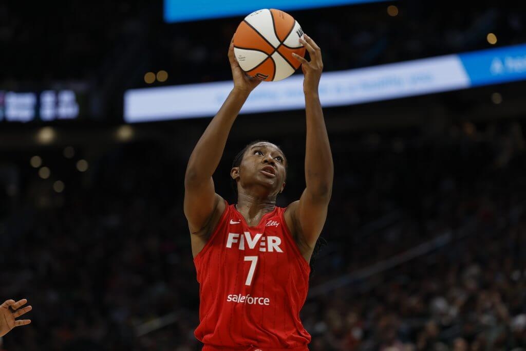 How to watch Sparks at Fever: Indiana looks to stay hot without Caitlin Clark