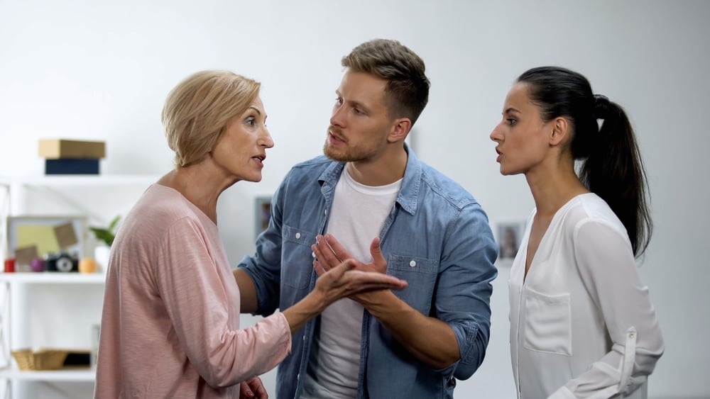 15 Reasons You Turn Into A Toxic Person Around Your Family