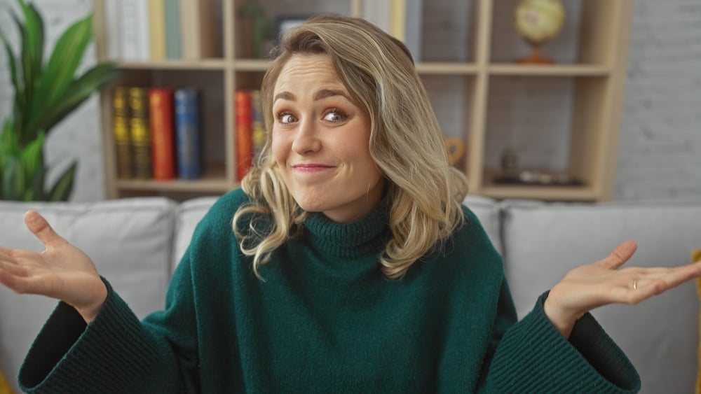 17 Phrases Know-It-Alls Use To Flex Their ‘Superiority'