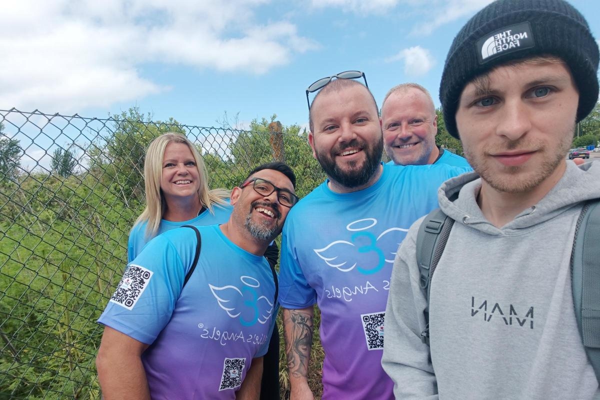 'The Bolton wanderer' returns from epic trek from UK to Italian city
