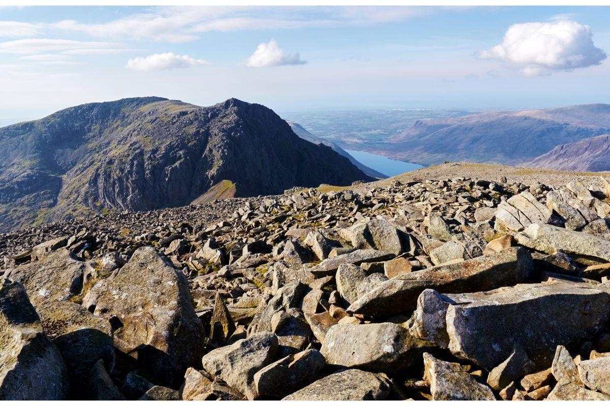 The bus that takes you to one of UK's highest peaks so you can leave the car at home