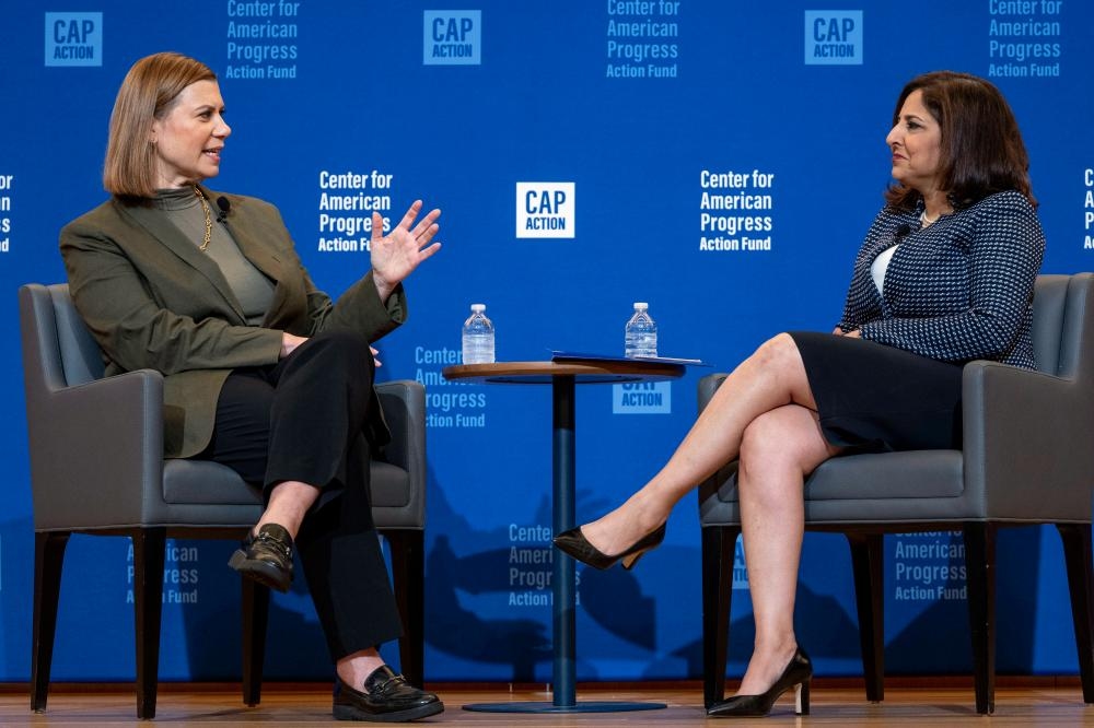 Democratic senator sounds alarm on party's failures: ‘We don't act as a team'