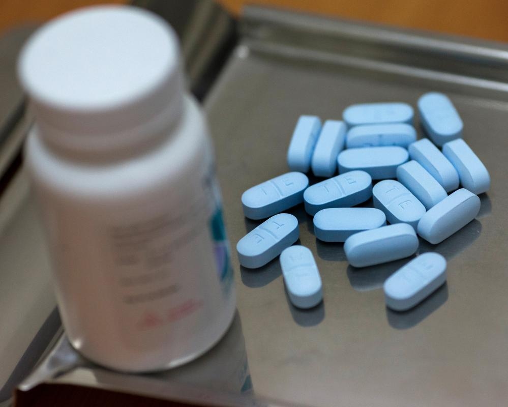 US supreme court rules key provision of Obamacare constitutional