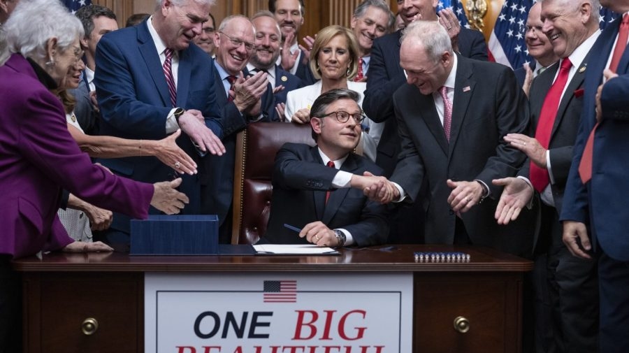 How your incombe taxes will change after Trump signs the ‘big, beautiful bill' into law