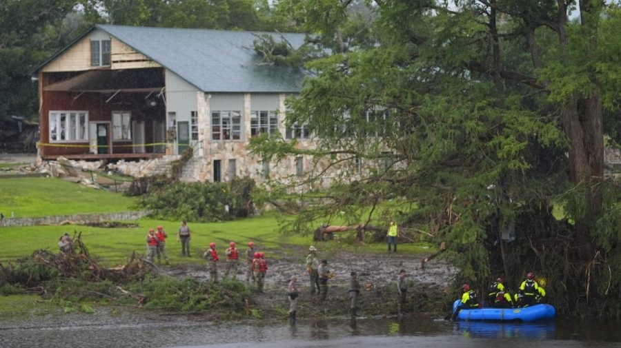 Texas flooding death toll surpasses 100
