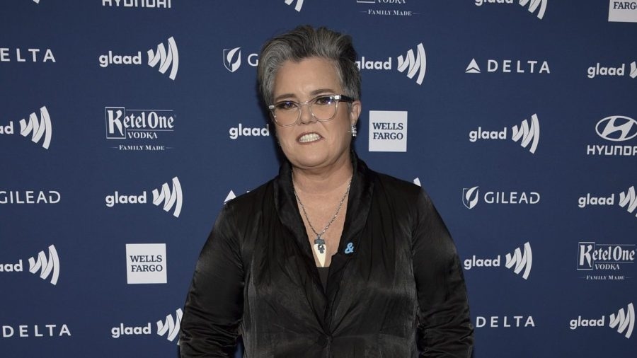 Trump lashes out at Rosie O'Donnell, threatens to take away US citizenship