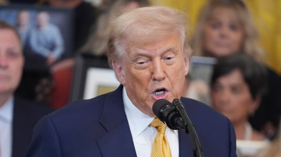 Trump bashes ‘foolish Republicans' for getting ‘duped' on Epstein