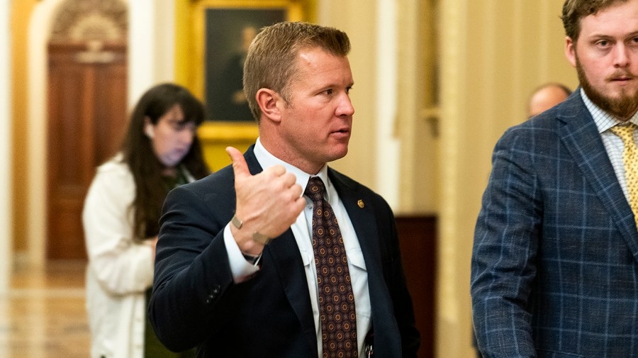 Sheehy says he'll vote ‘yes' to advance Trump megabill, but will lead push against land sales