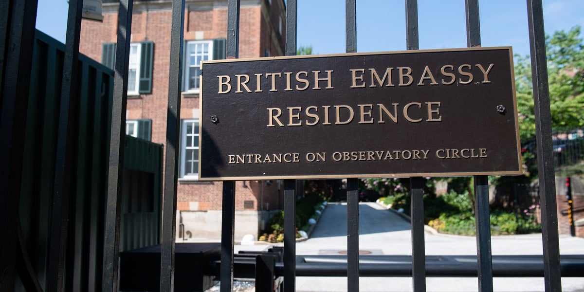 The British Embassy's Shady Fourth of July Tweet Speaks Volumes Without Saying Much