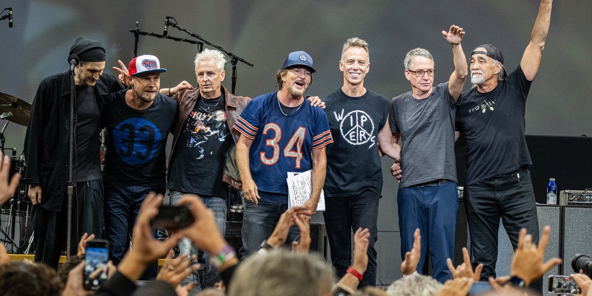 Pearl Jam's Drummer Matt Cameron Leaves Band After 27-Year Run