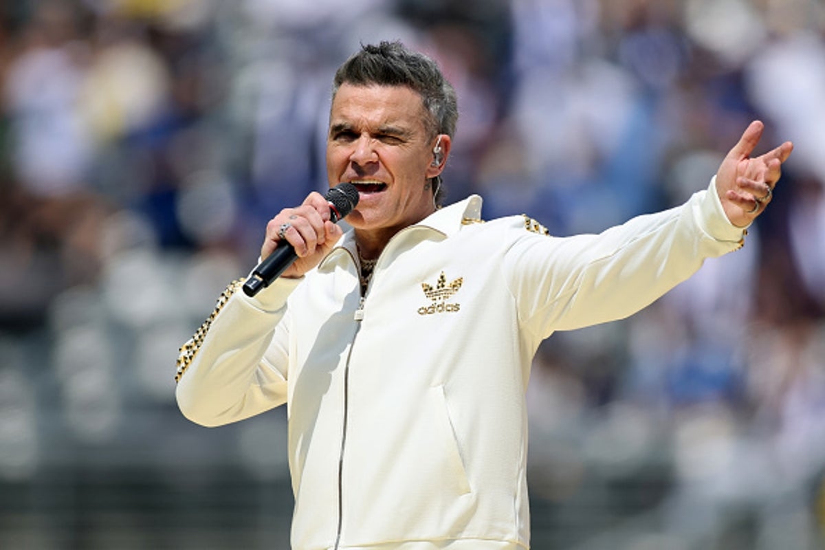 Robbie Williams says mother doesn't know who he is anymore due to dementia