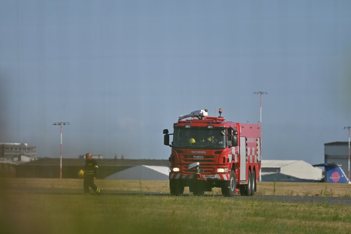 Pilots ‘waved to children' before aircraft ‘crashed head first' into ground at Southend Airport