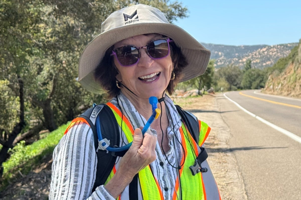 A woman was told she had Alzheimer's 13 years ago. Now she's walking the width of the U.S. after reversing her illness