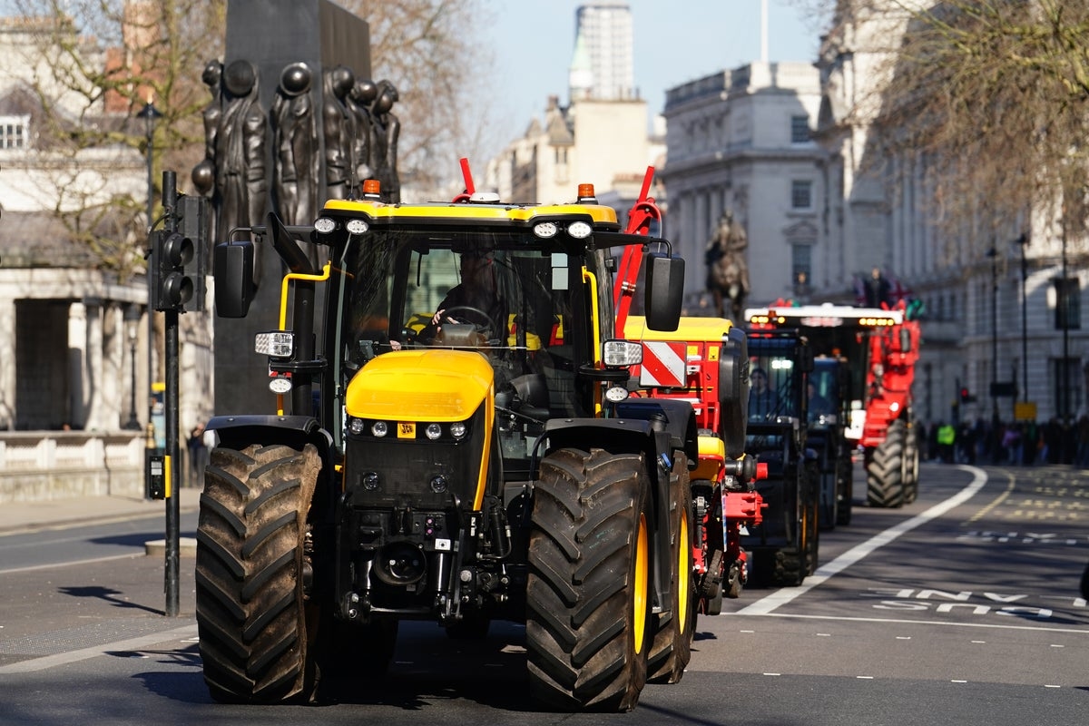 Farmers' protest live: Huge combine harvesters arrive in London for Pancake Day rally after police tractor ban