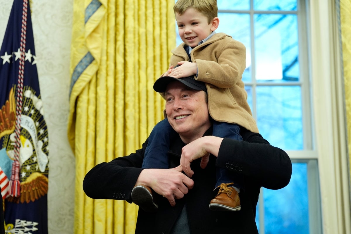 Errol Musk says Tesla billionaire is a bad dad: ‘If Elon hears this, he's going to shoot me'