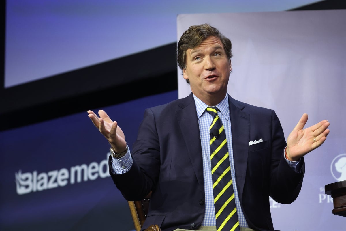 Mark Levin rages at ex-Fox colleague Tucker Carlson as MAGA-on-MAGA violence breaks out: ‘You little b*stard!'