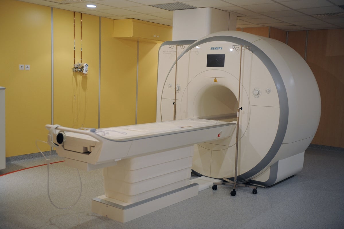 Long Island man wearing 9kg-metal necklace dies after being sucked into MRI machine